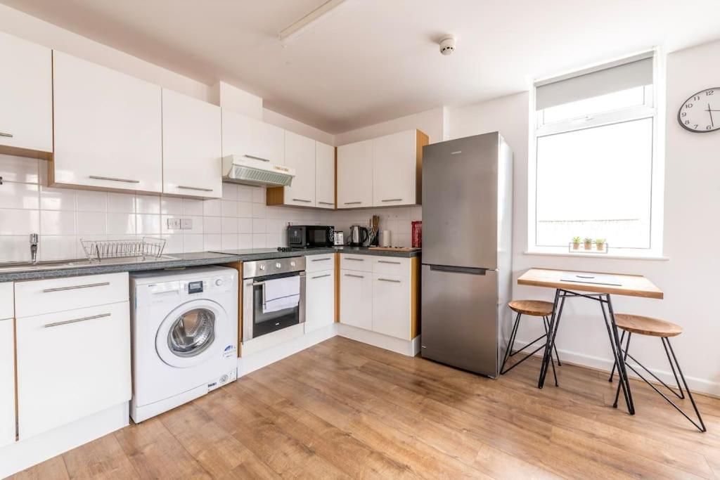 Baldwin Penthouse By Prescott Apartments Бристол Екстериор снимка